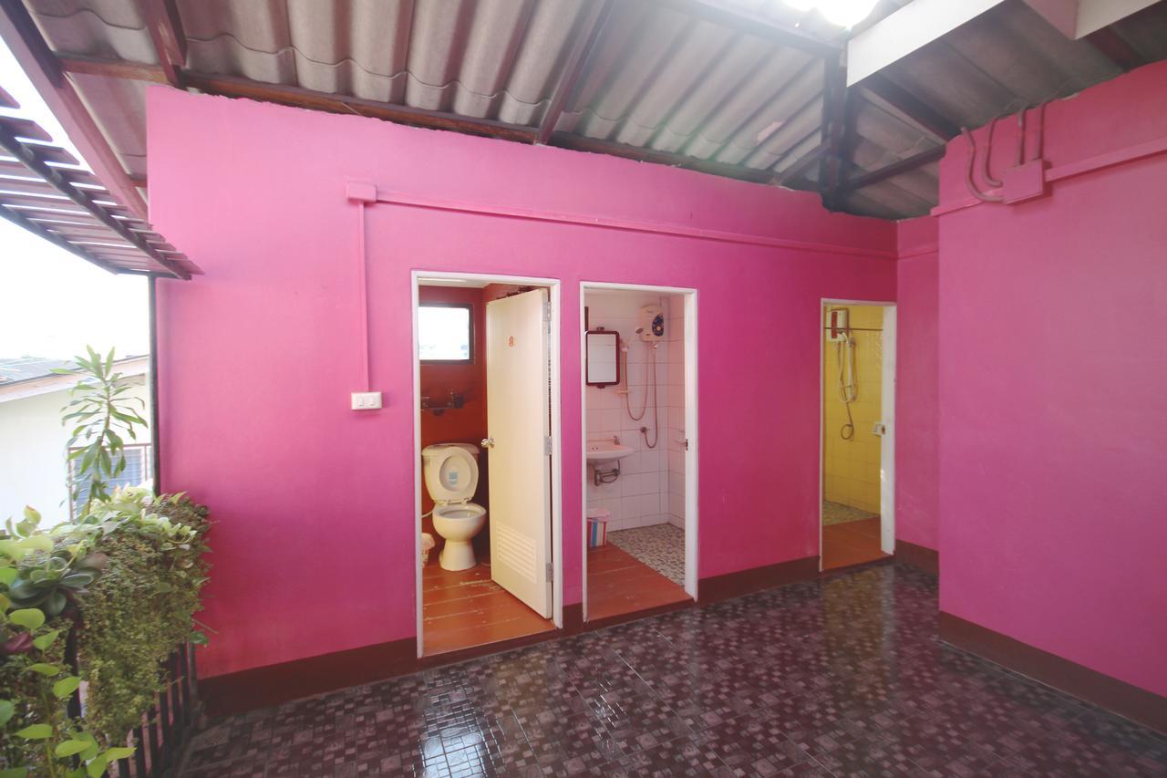 צ'יאנג ריי Baan Bua Homestay מראה חיצוני תמונה