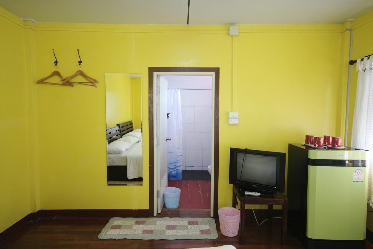 צ'יאנג ריי Baan Bua Homestay מראה חיצוני תמונה