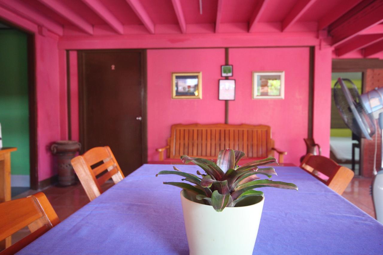 צ'יאנג ריי Baan Bua Homestay מראה חיצוני תמונה